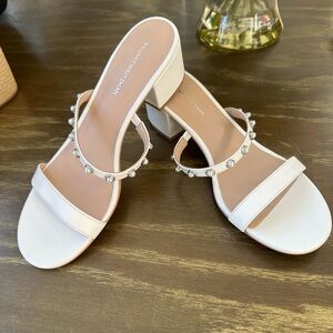 Stuart Weitzman White Pearly Strap Heel Mules Sz 9